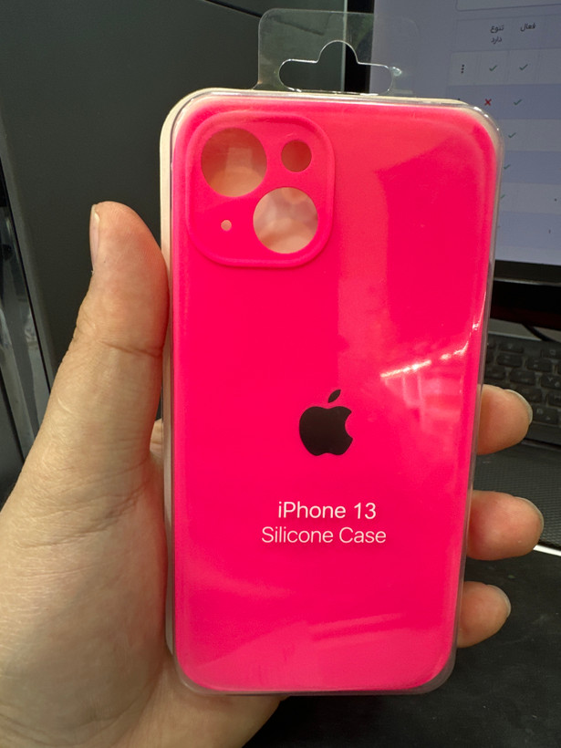 کاور مدل سیلیکونی مناسب برای گوشی موبایل اپل iPhone 13