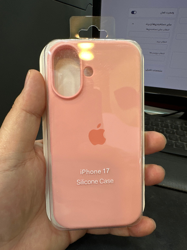 قاب اورجینال اپل آيفون ۱۷ پرو مکس سیلیکونی مدل iPhone 17 نرمال Silicone Case with MagSafe – Terra Cotta رنگ قهوه ای