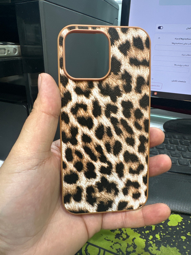 قاب کاور گوشی آیفون 16 پرو مکس / iphone 16 pro max مدل طرح دار پلنگی