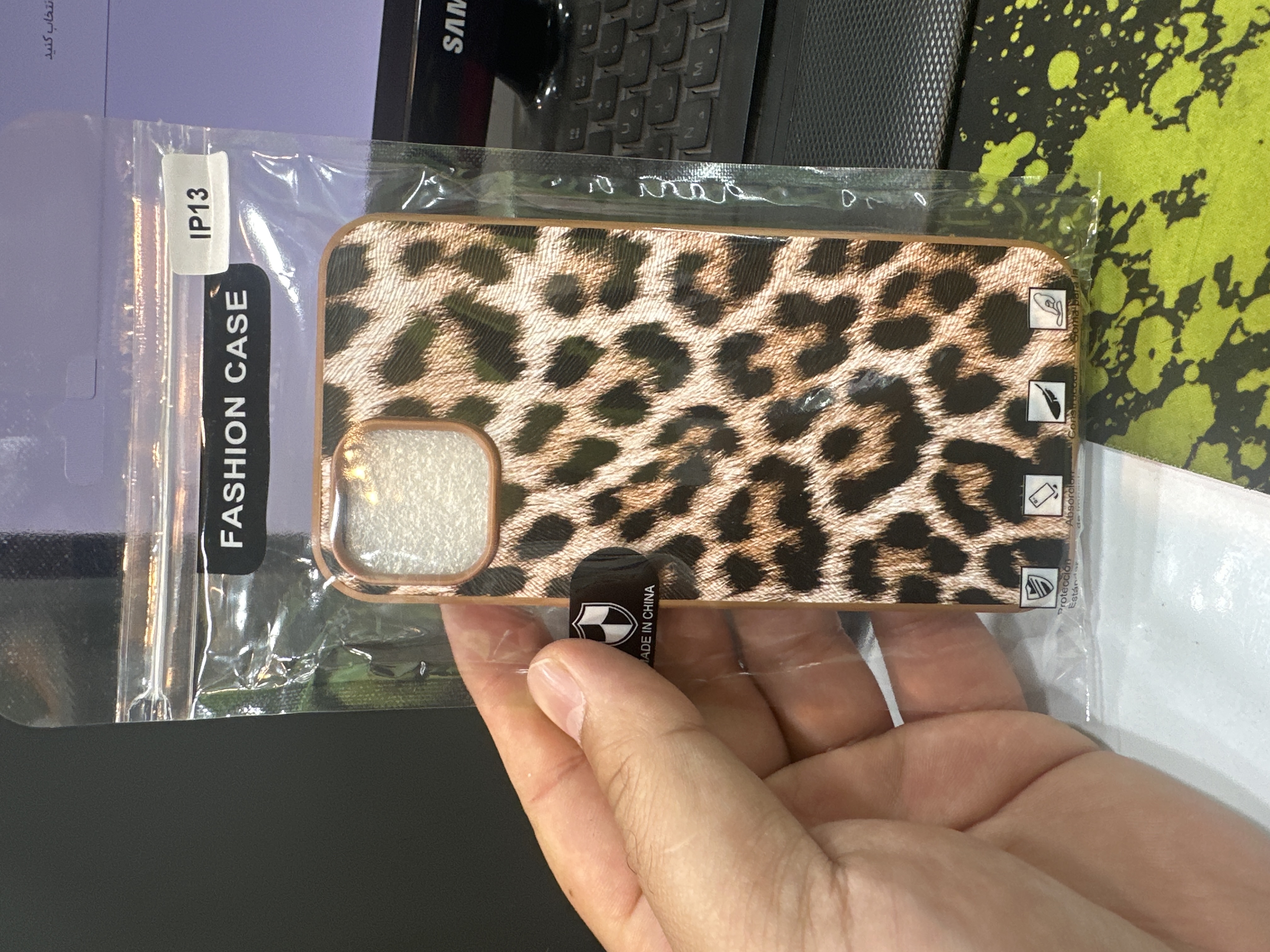 کاور/ قاب  مدل پلنگی مناسب برای گوشی موبایل اپل iPhone 13 نرمال
