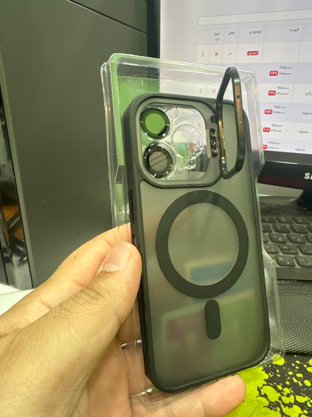 کاور/قاب مدل مگ سیف و محافظ لنز استند شو مناسب برای گوشی موبایل اپل Iphone 16