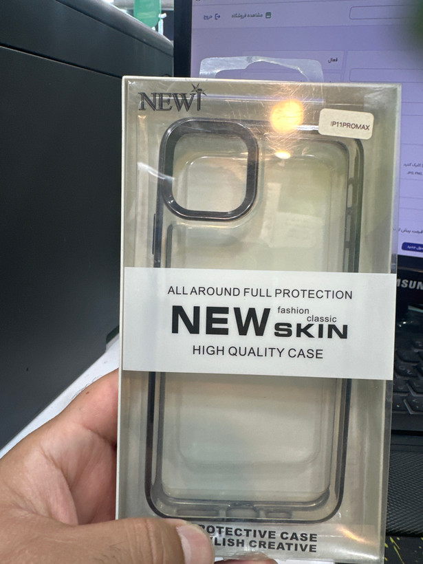 قاب کاور گوشی آیفون 11 پرو مکس / iphone 11 pro max مدل پشت شفاف دور مشکی - New Skin
